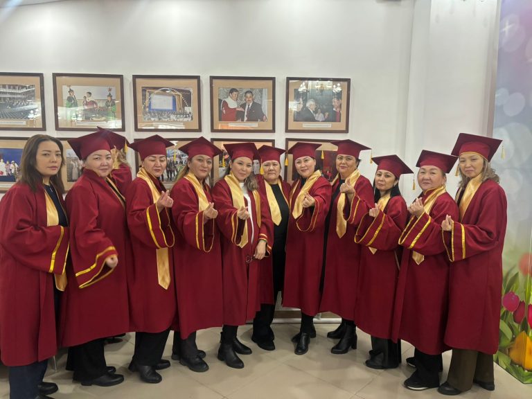 Медсестры с высшим образованием